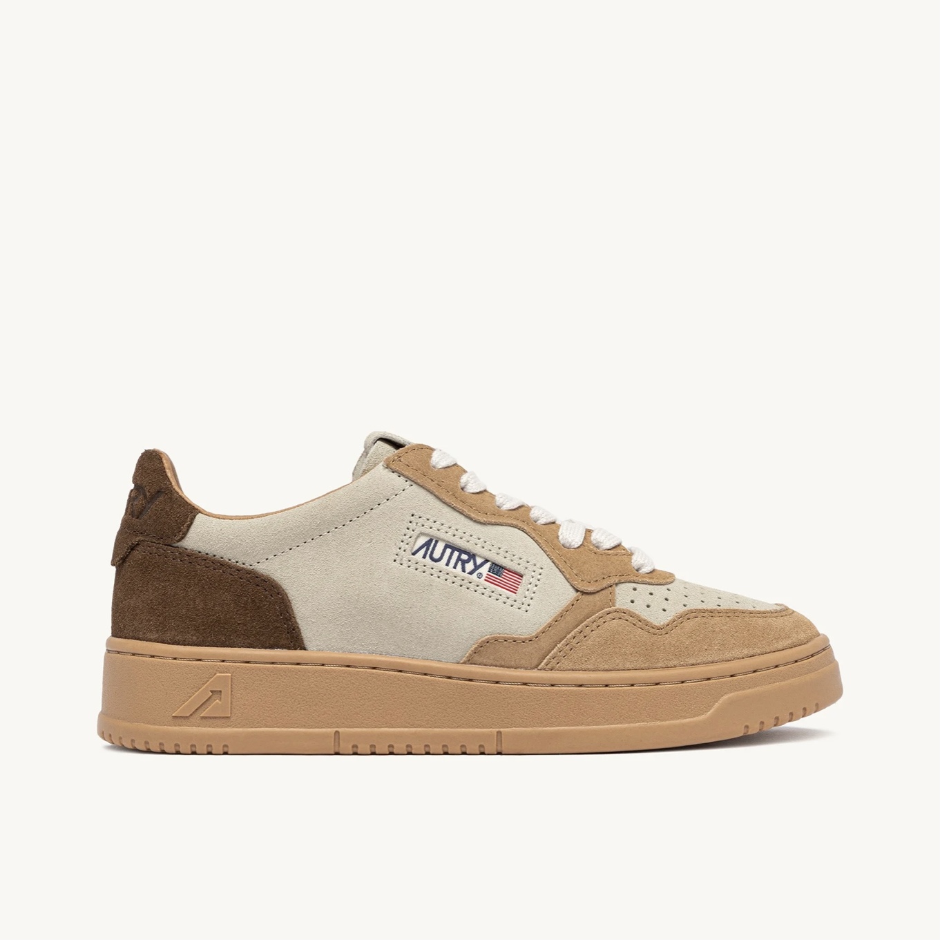 Autry Sneakers Medalist Low Tricolor in Suede Tundra Egg Peanut