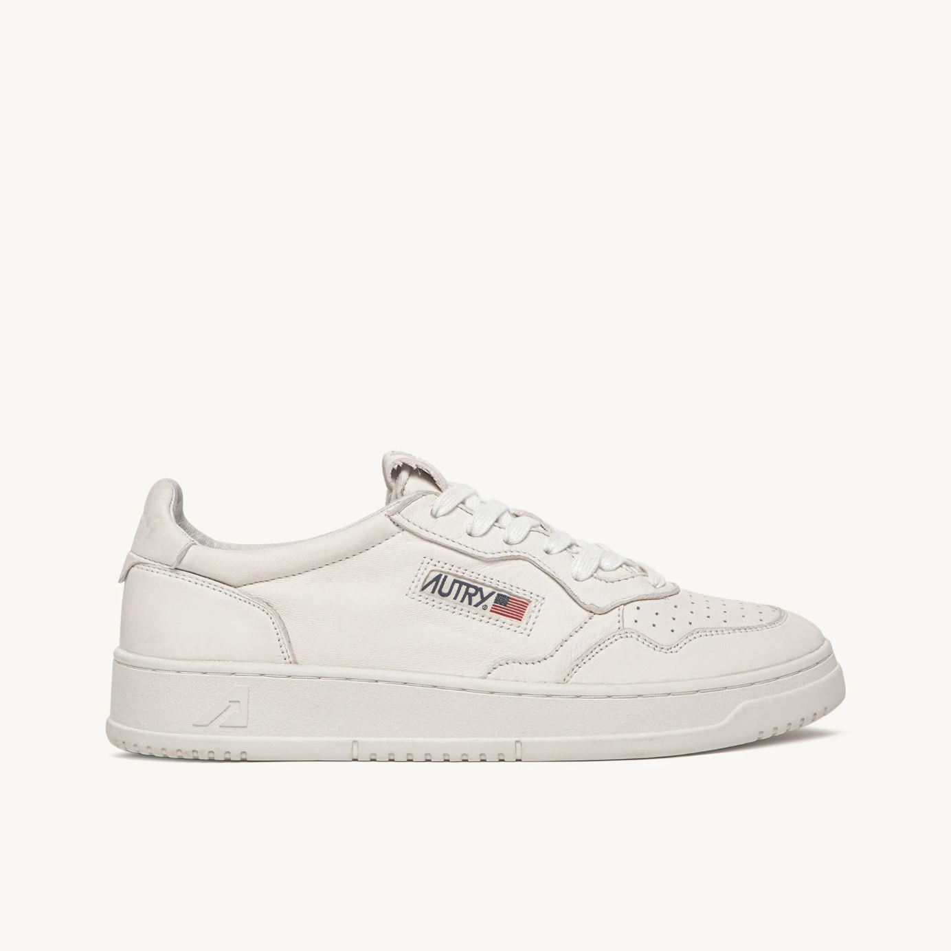 Autry Medalist Low in Nappa Super Soft Bianco Ottico